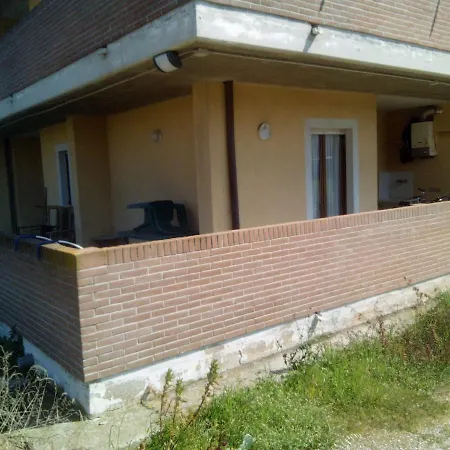 Appartamento Pian Terreno Ingresso Autonomo *